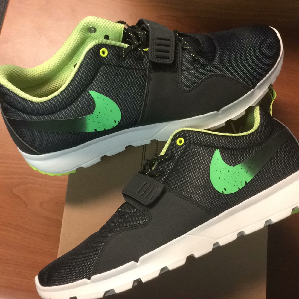 Stussy x Nike SB Air Trainerendor NEW